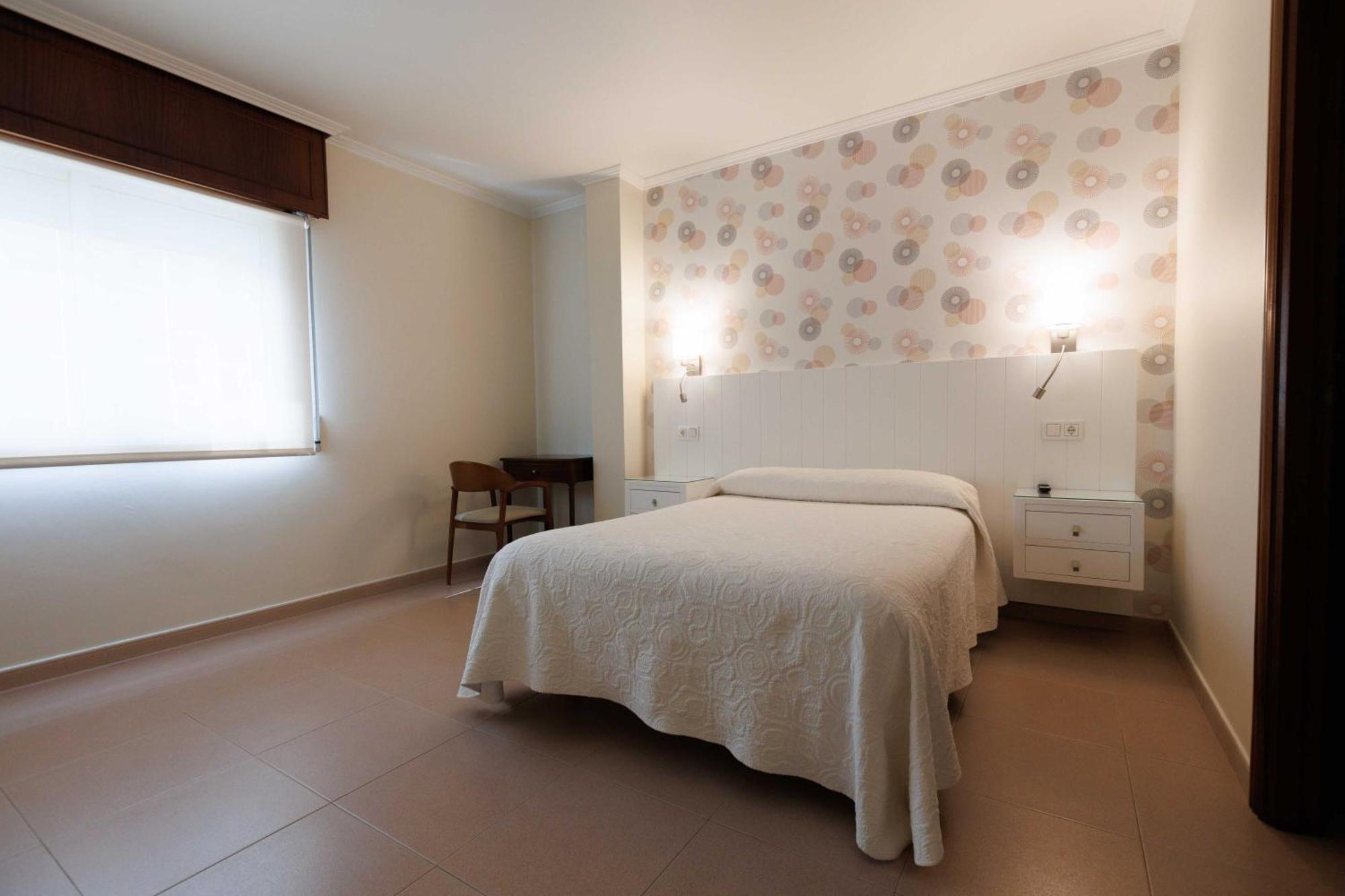 Hotel O Cruceiro Caldas De Reis Esterno foto